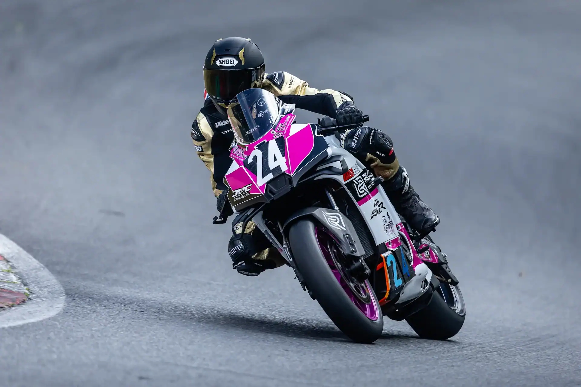 Evan Brailsford riding the Ride Culture Racing KTM 990RCR at Cadwell Park