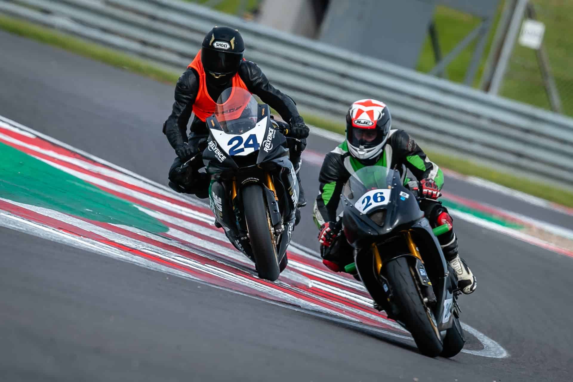 RND 2 Donington Park 2026 3 donington park racinlg line